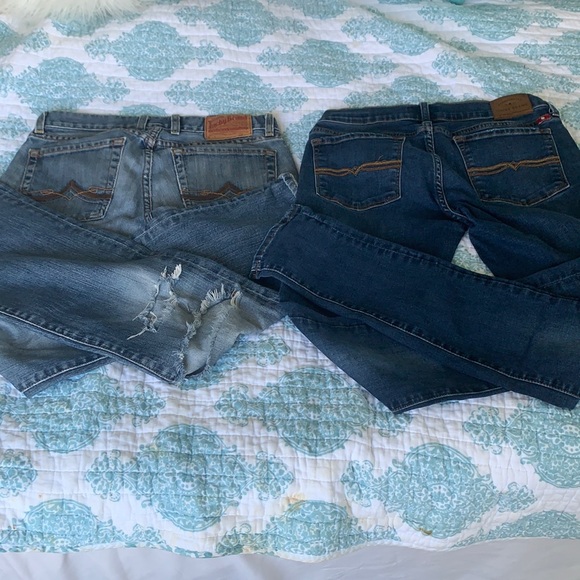 2 pairs of lucky jeans! Size 2 - Picture 4 of 5
